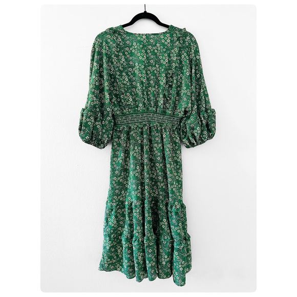 ★ NWT Max Studio V-Neck Empire Waist Dress - Green ★ - Picture 11 of 17